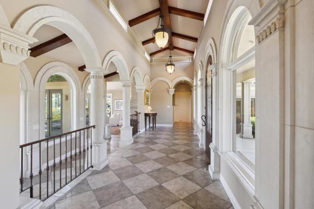 7 Redberry, Portola Valley CA: https://media.crmls.org/mediaz/0f14f902-df93-4527-8228-6bd1bcd1745a.jpg