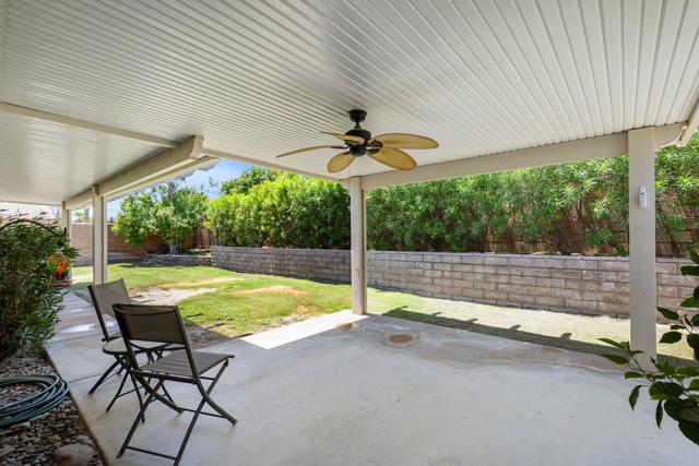 44125 Calico Circle, La Quinta CA: https://media.crmls.org/mediaz/0f173187-3c9b-449b-9f88-504325e65d4f.jpg