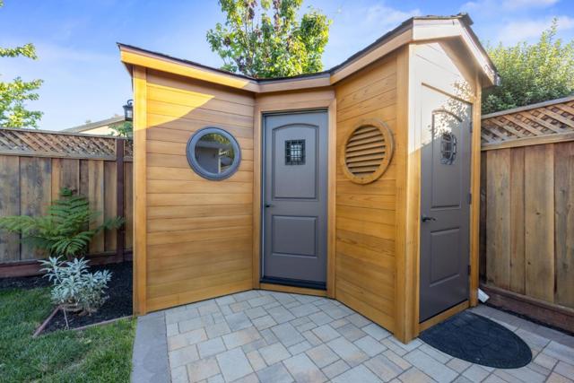 1052 Lovoi Way, San Jose CA: https://media.crmls.org/mediaz/0f1849e9-8fc6-401f-a6d8-9d56e92053d7.jpg