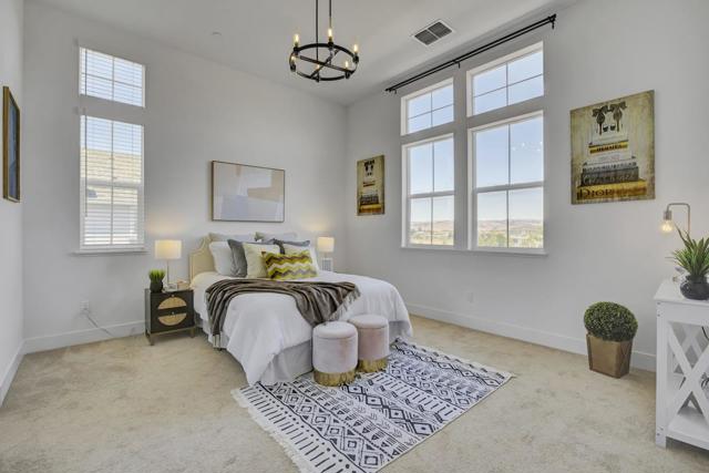 37356 Suncrest Street, Newark CA: https://media.crmls.org/mediaz/0f18c0c5-c8f4-472a-b7d5-91b936dea172.jpg