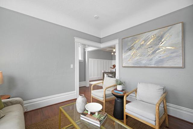 451 Winchester Street, Daly City CA: https://media.crmls.org/mediaz/0f191ed0-5718-4c58-8190-efffb50386d3.jpg