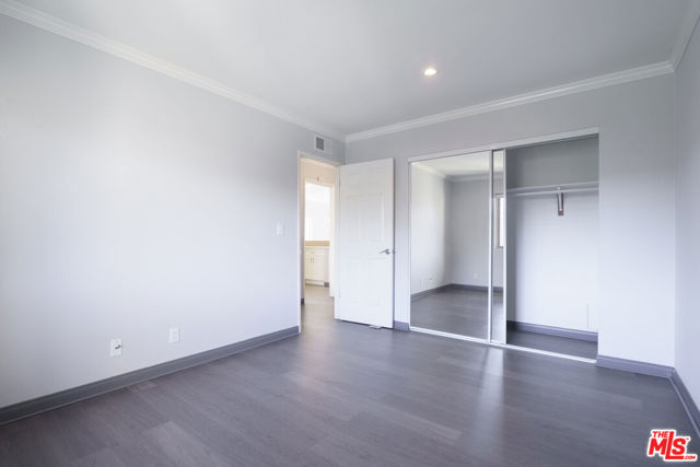 Image 17 of 43 For 2830 Lakeridge Lane