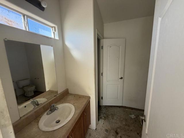 21626 Mary Street, Perris CA: https://media.crmls.org/mediaz/0f1a182f-f1af-4761-b067-c63283259873.jpg