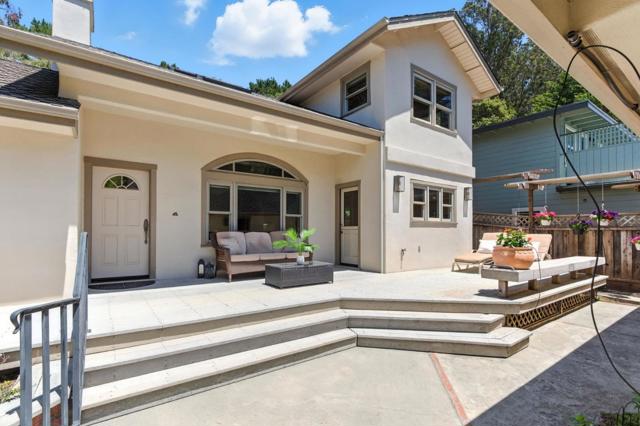 890 Pinetree Lane, Aptos CA: https://media.crmls.org/mediaz/0f1b648c-95f0-4e53-95a5-4283d620fc40.jpg