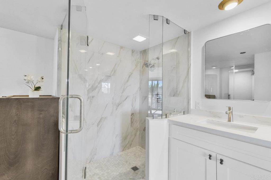 230 Laurel Street - photo 14