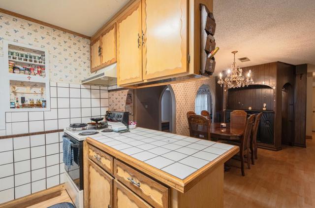 13318 Jackson Street, Salinas CA: https://media.crmls.org/mediaz/0f1dbd71-6800-4528-90fe-ae3d45b0af5d.jpg