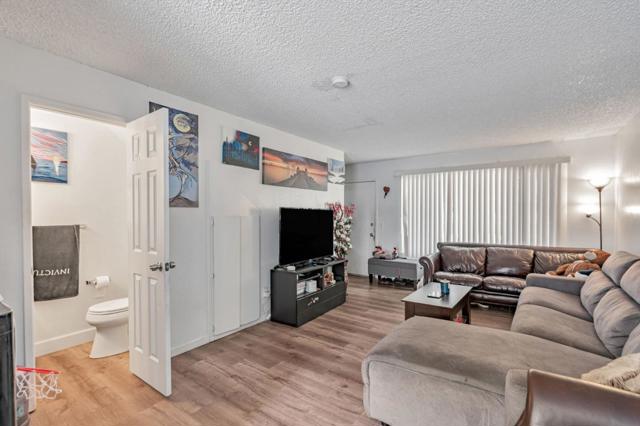 2560 Kenton Court, Santa Rosa CA: https://media.crmls.org/mediaz/0f1dee5f-36c9-4aff-b3aa-b3aaf02f3e82.jpg