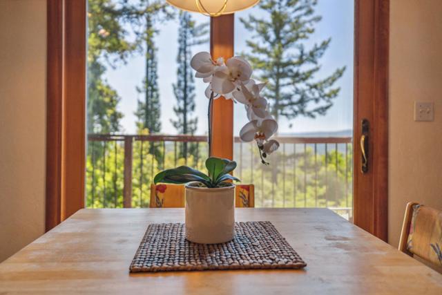1495 Dons Road, Boulder Creek CA: https://media.crmls.org/mediaz/0f1f1341-2b3a-4bb8-b449-6d43ce9f0256.jpg