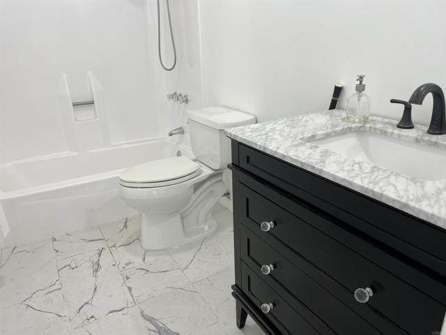 Detail Gallery Image 26 of 29 For 75 Third Ave #24,  Chula Vista,  CA 91910 - 3 Beds | 2 Baths