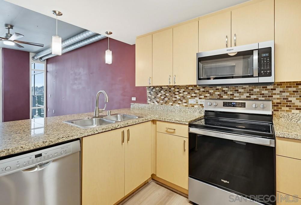 1080 Park Blvd - photo 10