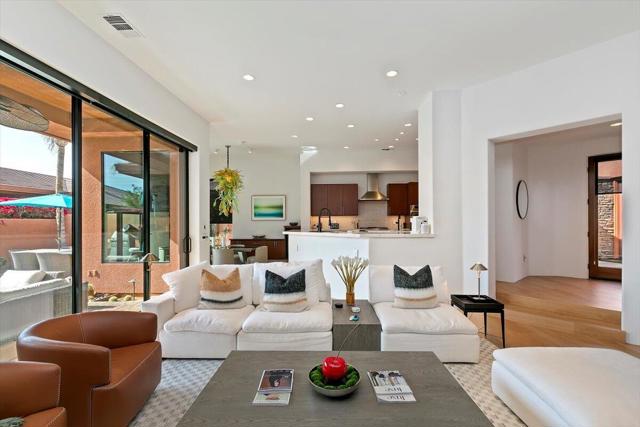79965 Del Sol A Sol, La Quinta CA: https://media.crmls.org/mediaz/0f1fc1ff-d327-4423-87d7-9352db45be50.jpg