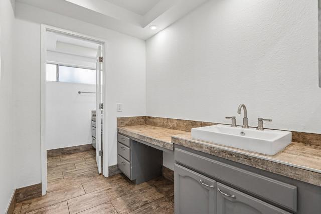 1683 Tam O Shanter Plaza, Palm Springs, CA 92264