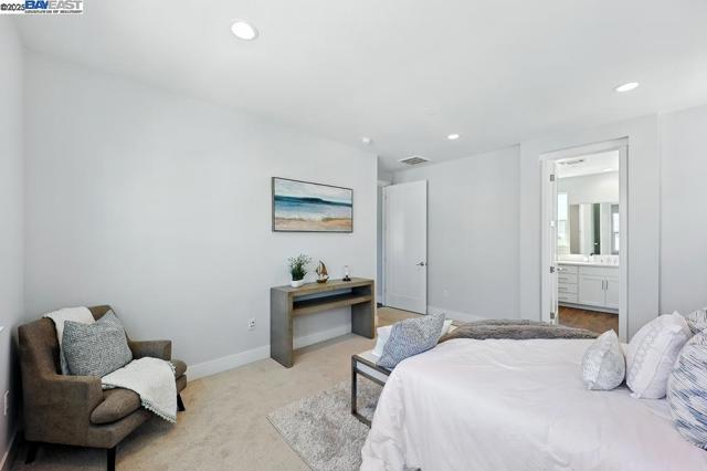 8360 Marine Way, Newark CA: https://media.crmls.org/mediaz/0f21534e-73ce-451c-9028-db7e90258dbc.jpg