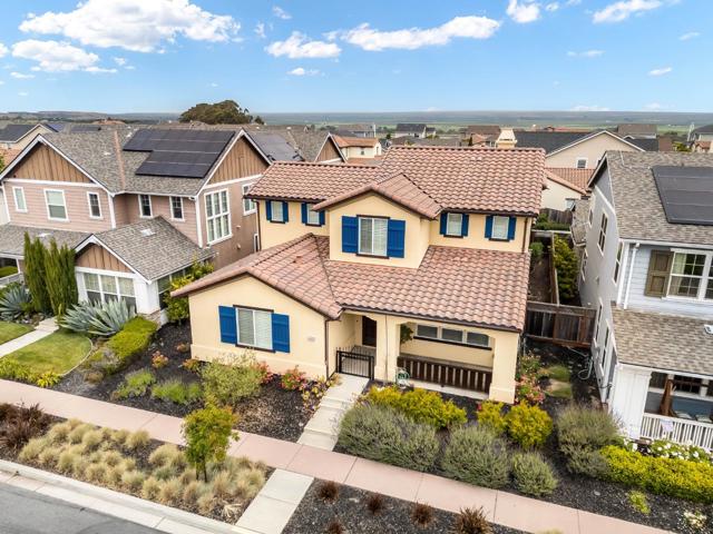 13145 Chamberlain Avenue, Marina CA: https://media.crmls.org/mediaz/0f21d744-8f92-4867-903d-df42eeaf3267.jpg