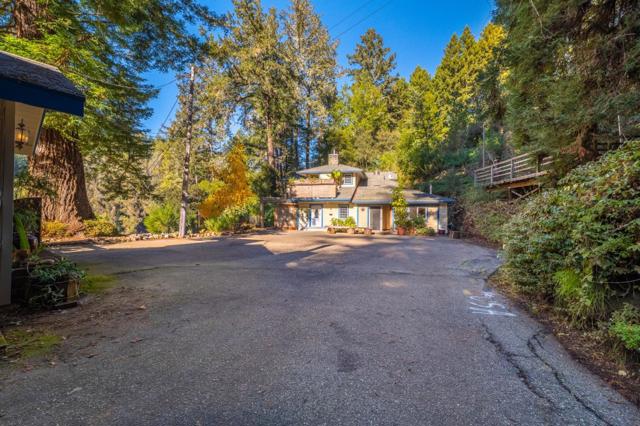 4051 Branciforte Drive, Santa Cruz CA: https://media.crmls.org/mediaz/0f22044b-b6e2-426e-87f2-8e03ea1c4799.jpg