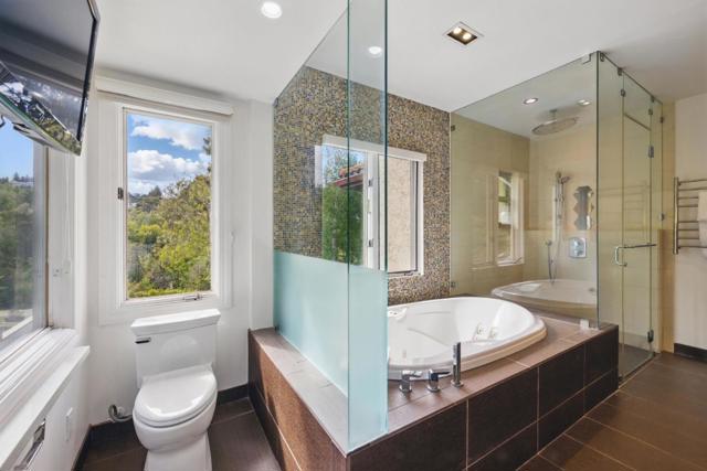 1035 Macadamia Drive, Hillsborough CA: https://media.crmls.org/mediaz/0f22fd79-c847-4814-b6cc-df3f10e510a7.jpg
