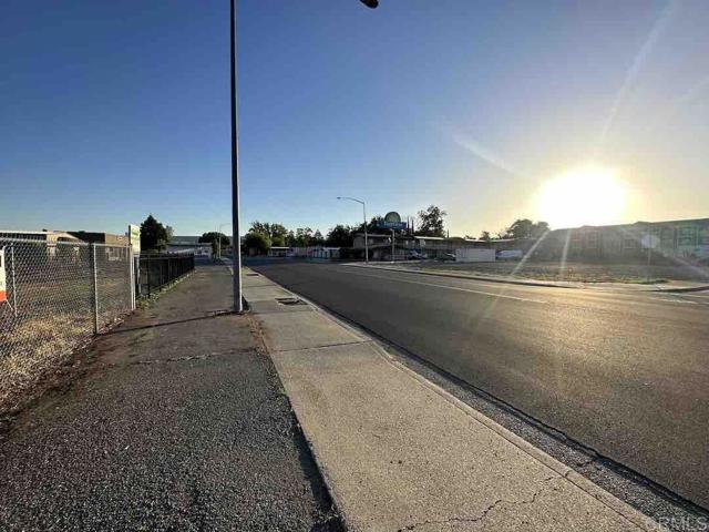 1830 Feather River Blvd, Oroville, California 95965, ,Land,For Sale,1830 Feather River Blvd,CRNDP2305926