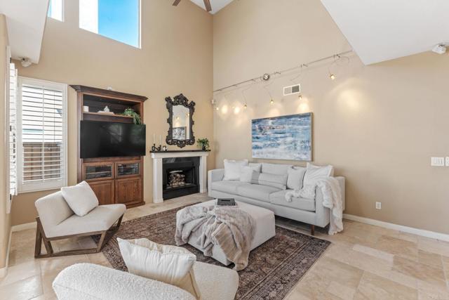 Detail Gallery Image 22 of 73 For 12204 Briar Knoll Way, San Diego,  CA 92128 - 5 Beds | 3 Baths