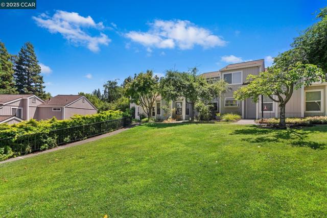 341 Scottsdale Rd., Pleasant Hill CA: https://media.crmls.org/mediaz/0f2483cd-3cef-421f-92f8-6676d385013e.jpg