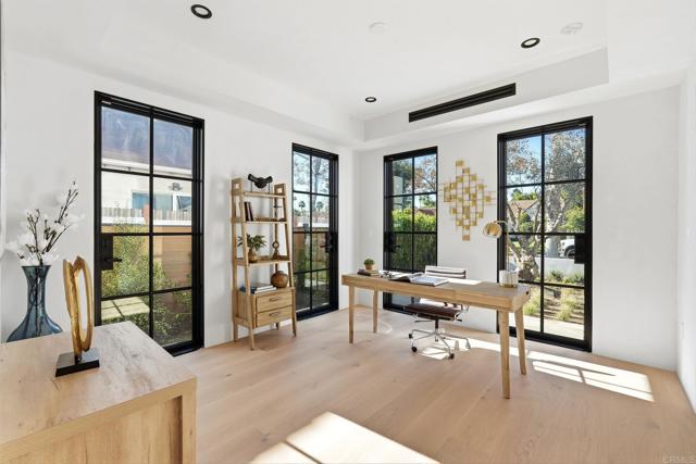 Detail Gallery Image 41 of 52 For 160 N Stanley Dr, Beverly Hills,  CA 90211 - 5 Beds | 5/1 Baths