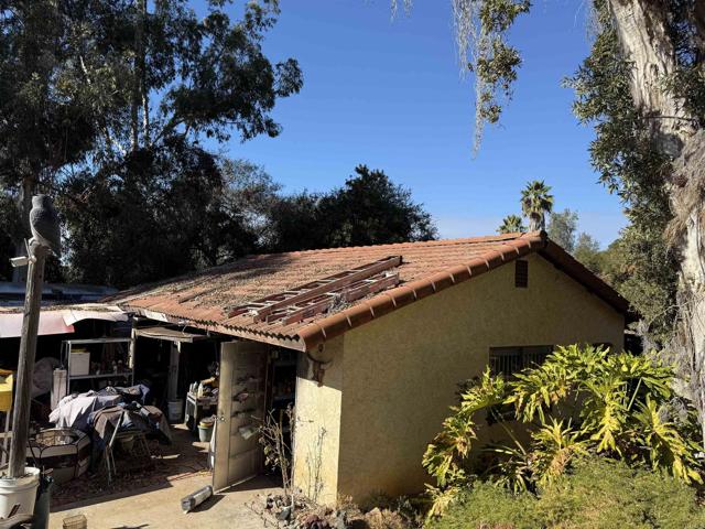 Image 2 of 6 For 1654 Tierra Libertia Road