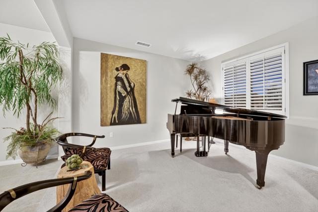 39492 Camino Piscina, Indio CA: https://media.crmls.org/mediaz/0f25fc6f-b662-46ea-be0f-5d9410e2f243.jpg