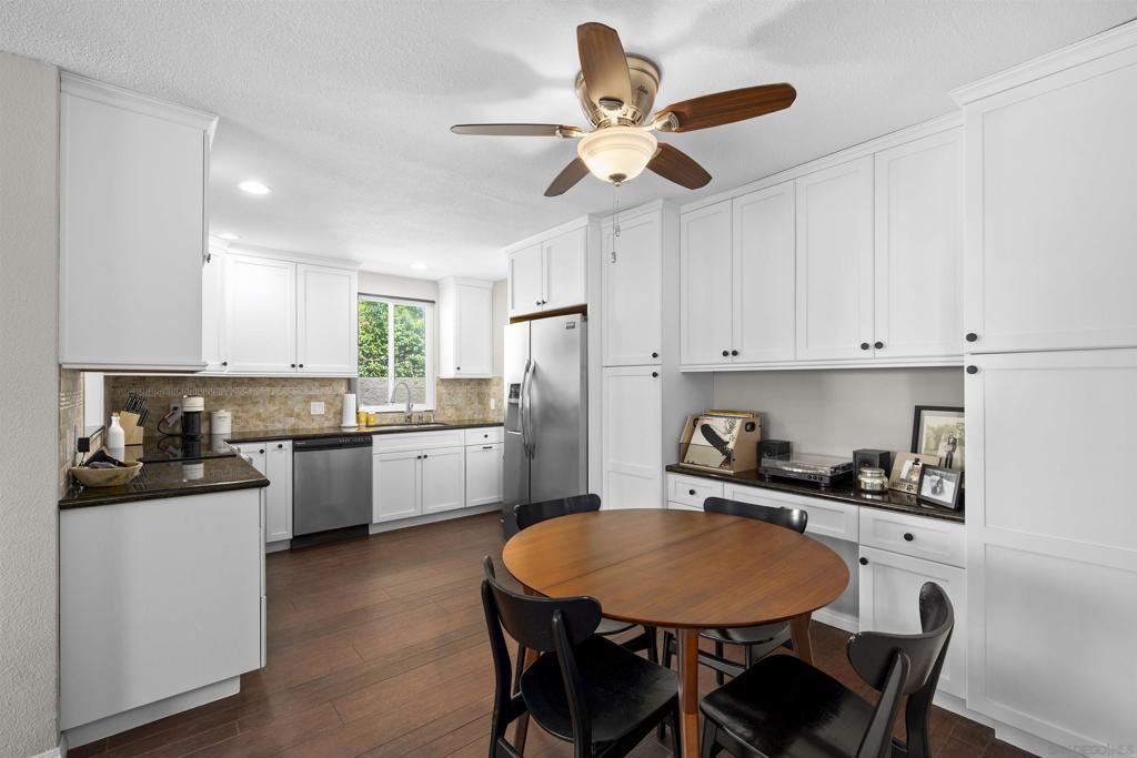 3745 Riviera Dr - photo 12