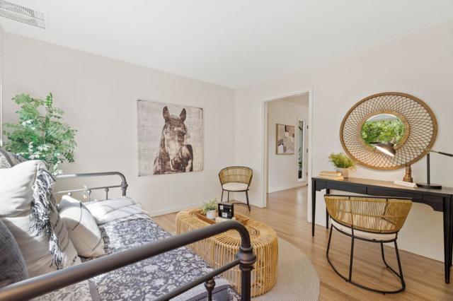 17180 Crescent Drive, Los Gatos CA: https://media.crmls.org/mediaz/0f28f029-59a1-4086-a461-d04f35ae99bf.jpg