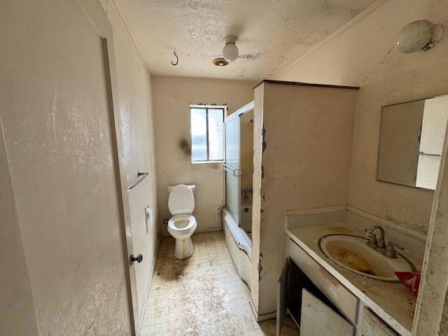 732 Ellsworth Place, Palo Alto CA: https://media.crmls.org/mediaz/0f28f3c0-b04d-4d58-828b-20650dbf540c.jpg