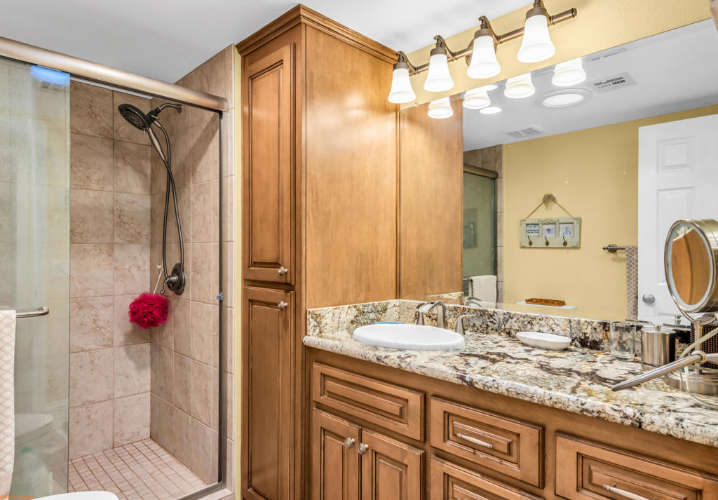 MLS #219137667DA image #9