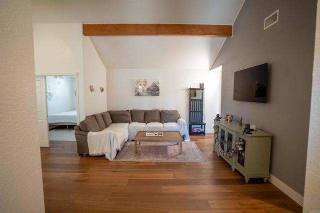 39668 Roripaugh Road, Temecula CA: https://media.crmls.org/mediaz/0f2c2d63-b6d5-43a5-bc35-466dd84a7182.jpg