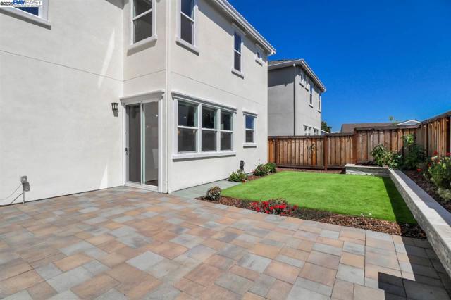 36151 Windwood Lane, Newark CA: https://media.crmls.org/mediaz/0f2d080d-fdd0-4273-b1f5-a39bf5e51bce.jpg