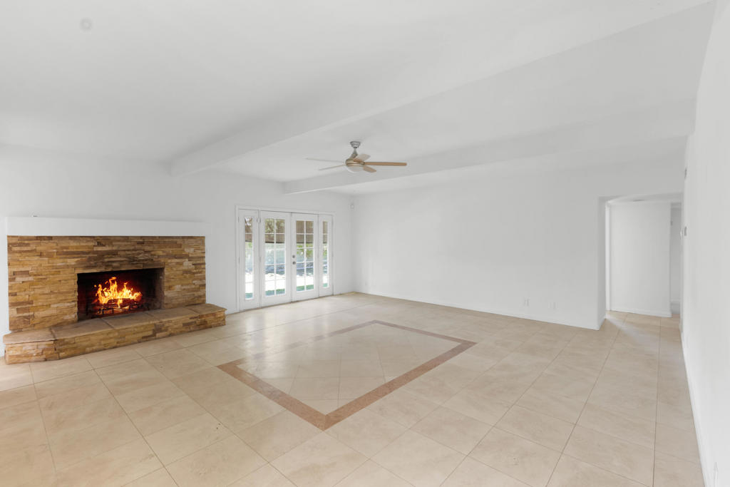 MLS #219134821DA image #4