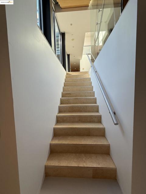 4000 Manzana Lane, Palo Alto CA: https://media.crmls.org/mediaz/0f2e04e4-8eb4-43fd-8535-dcb50c7ca73f.jpg