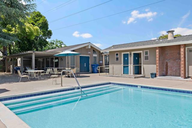 105 Milmar Way, Los Gatos CA: https://media.crmls.org/mediaz/0f2e201b-728e-4023-ac7d-d4f2a16543b0.jpg