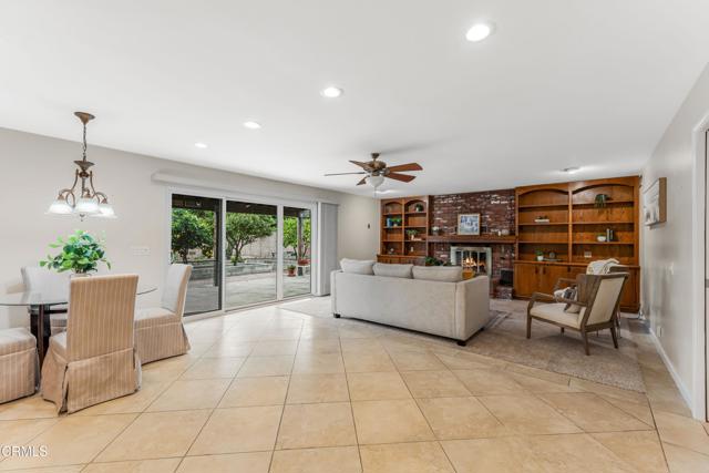 202 Faculty Street, Thousand Oaks CA: https://media.crmls.org/mediaz/0f2e2bd3-1a52-4cdb-add8-d9af231df66a.jpg