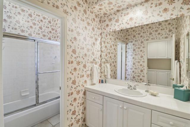 Detail Gallery Image 36 of 63 For 5226 Candlelight St, Oceanside,  CA 92056 - 3 Beds | 3/1 Baths