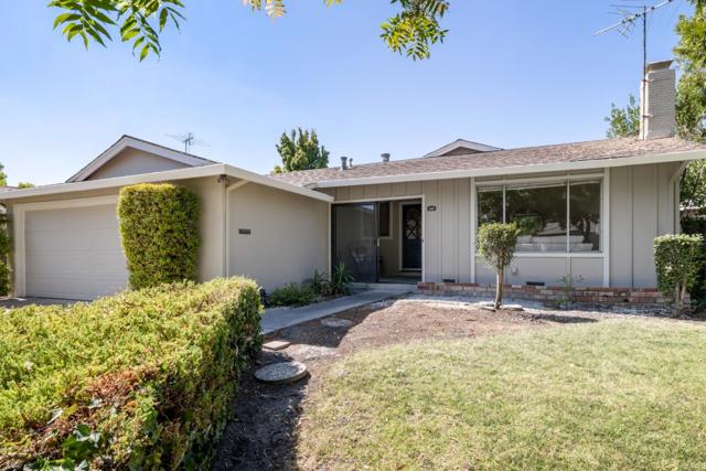 662 Cayuga Drive, San Jose CA: https://media.crmls.org/mediaz/0f308900-2632-427c-a292-505f5f0bff35.jpg