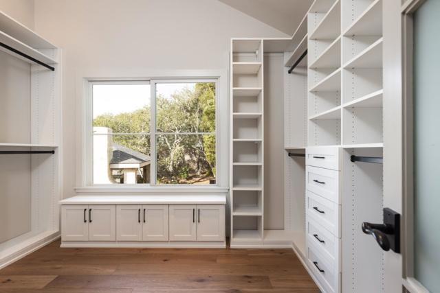 4 Oak Knoll Way, Carmel CA: https://media.crmls.org/mediaz/0f322400-e3a6-4ba1-8743-176b2fbf2a3c.jpg