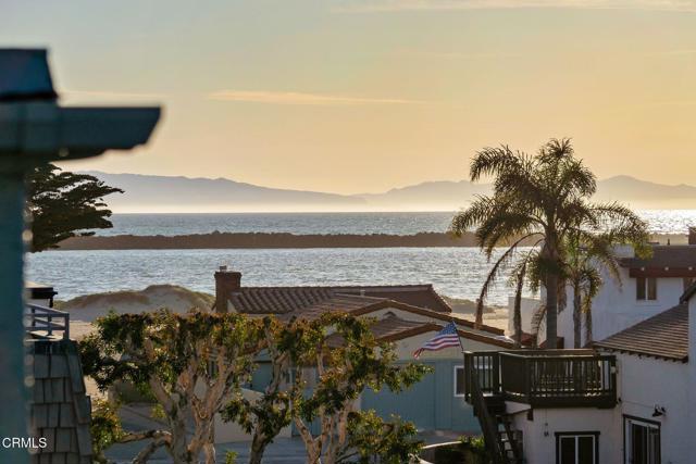 Detail Gallery Image 38 of 45 For 124 San Clemente Ave, Oxnard,  CA 93035 - 3 Beds | 3 Baths