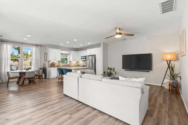 Detail Gallery Image 21 of 64 For 10650 N Bank Dr, Ventura,  CA 93004 - 4 Beds | 3 Baths