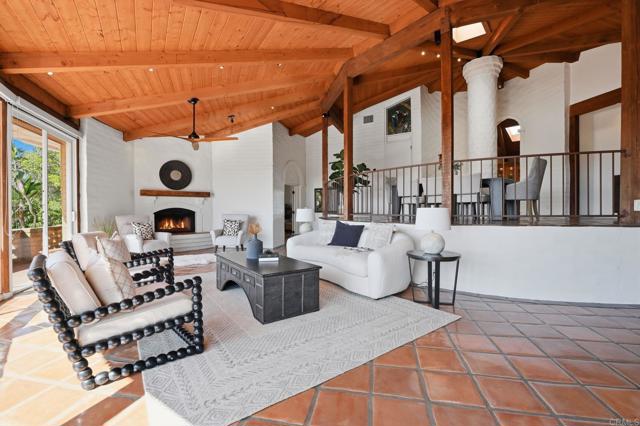 Image 14 of 75 For 3250 Venado Street