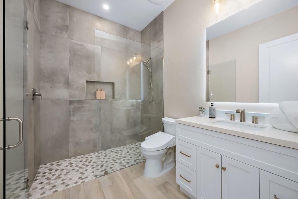 MLS #219149584DA image #29