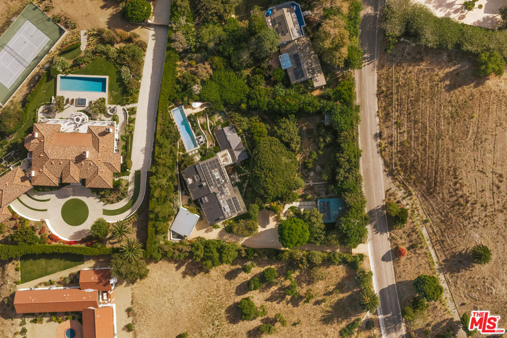 MLS #26987935 image #44