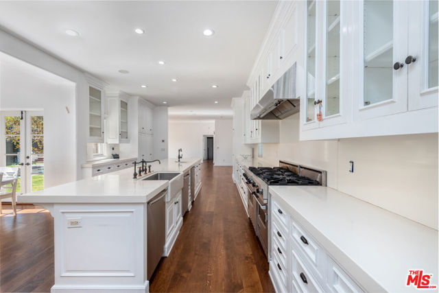 Image 7 of 17 For 401 Las Palmas Avenue