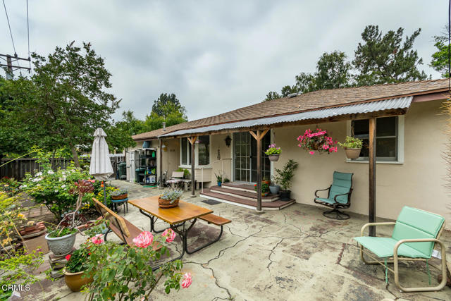 2238 Garfias Drive, Pasadena CA: https://media.crmls.org/mediaz/0f36c363-91f5-41db-881a-55881d5f57e5.jpg