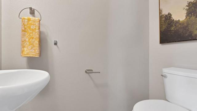 368 Serramonte Terrace, Fremont CA: https://media.crmls.org/mediaz/0f37d239-3df2-49b6-83f1-d9743beb0431.jpg