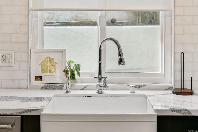 Detail Gallery Image 16 of 43 For 1756 Still Water Glen, Escondido,  CA 92026 - 2 Beds | 2 Baths