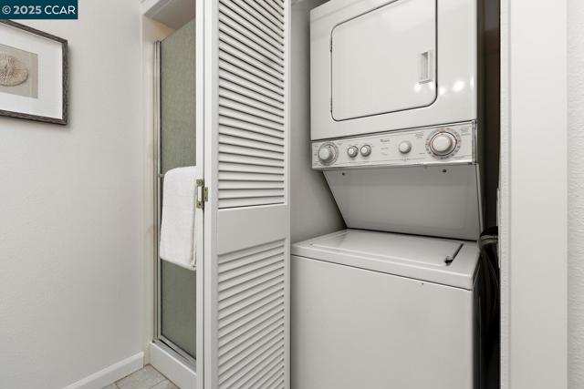 1129 Leisure Ln, Walnut Creek CA: https://media.crmls.org/mediaz/0f382a9a-8ebd-4f5a-a08e-2e64d1a11b44.jpg