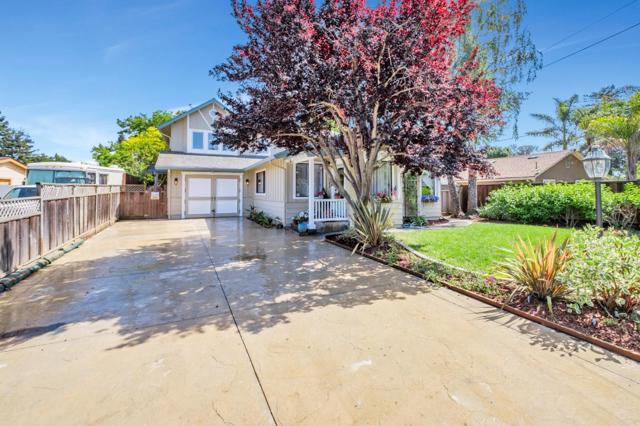 18 Linden Road, Watsonville CA: https://media.crmls.org/mediaz/0f392fcd-a724-443c-8682-76a4f0c25fd6.jpg